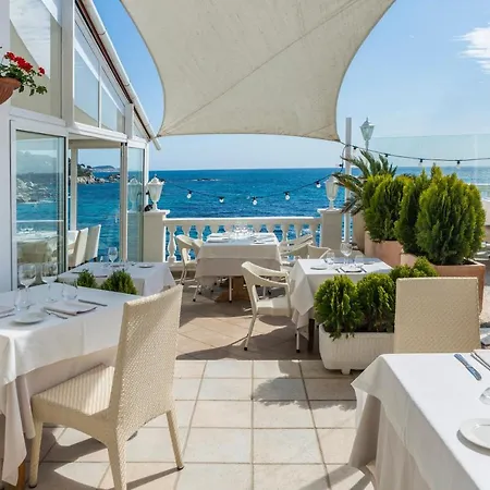 Costa Brava Hotel 3*