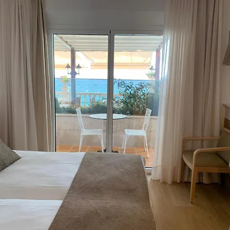 Отель Costa Brava Платья-де-Аро