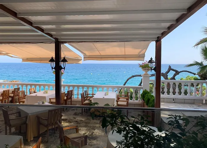 Costa Brava Hotell 3*