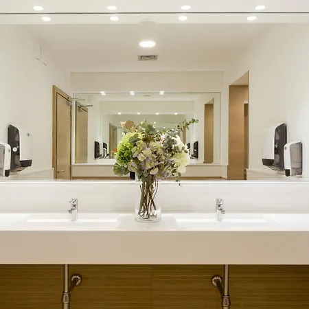 Costa Brava Hotel 3*